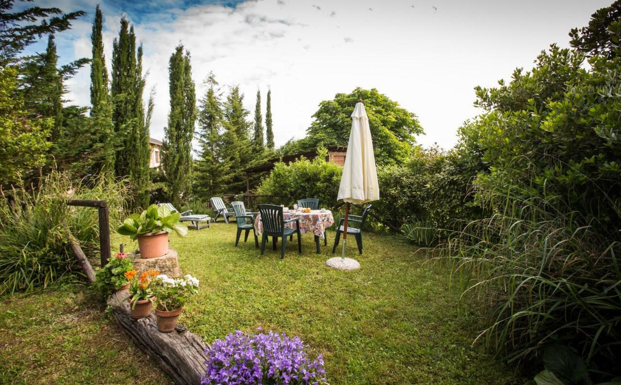 Rustico In Pietra Villa Chianni Exteriör bild